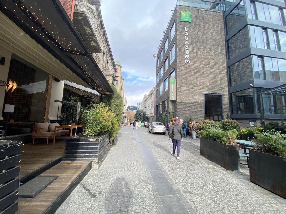 Freedom Square Apartment Tbilisi Ngoại thất bức ảnh