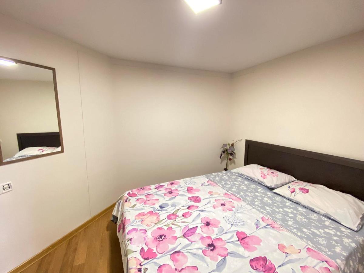 Freedom Square Apartment Tbilisi Ngoại thất bức ảnh