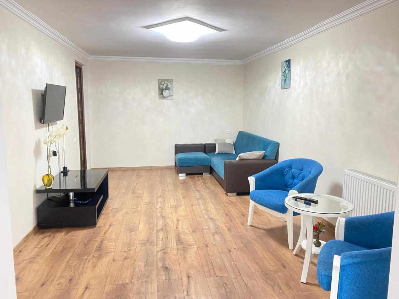 Freedom Square Apartment Tbilisi Ngoại thất bức ảnh